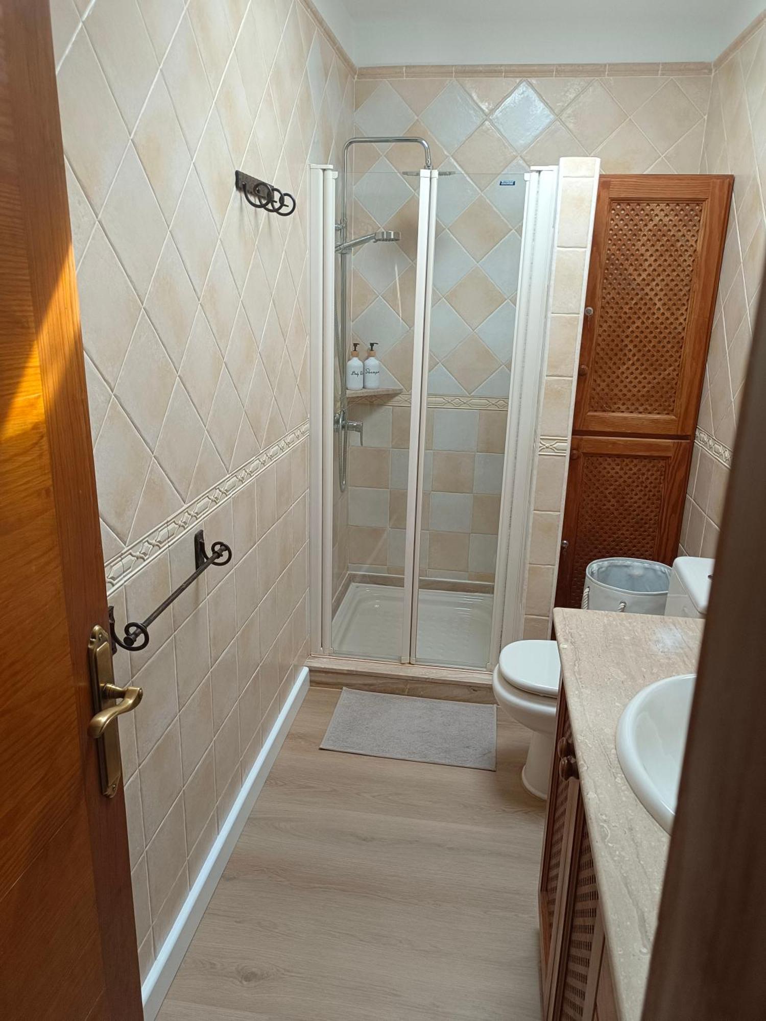 Casa Valentina Apartment Tias Luaran gambar